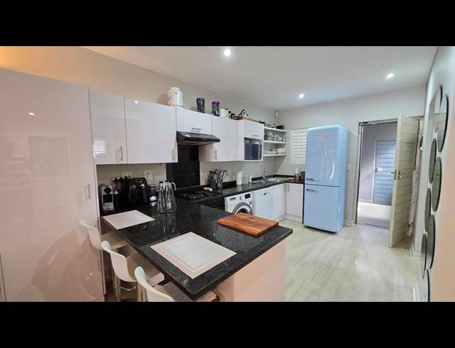 2 BEDROOM PROPERTY TO RENT IN MORNINGSIDE